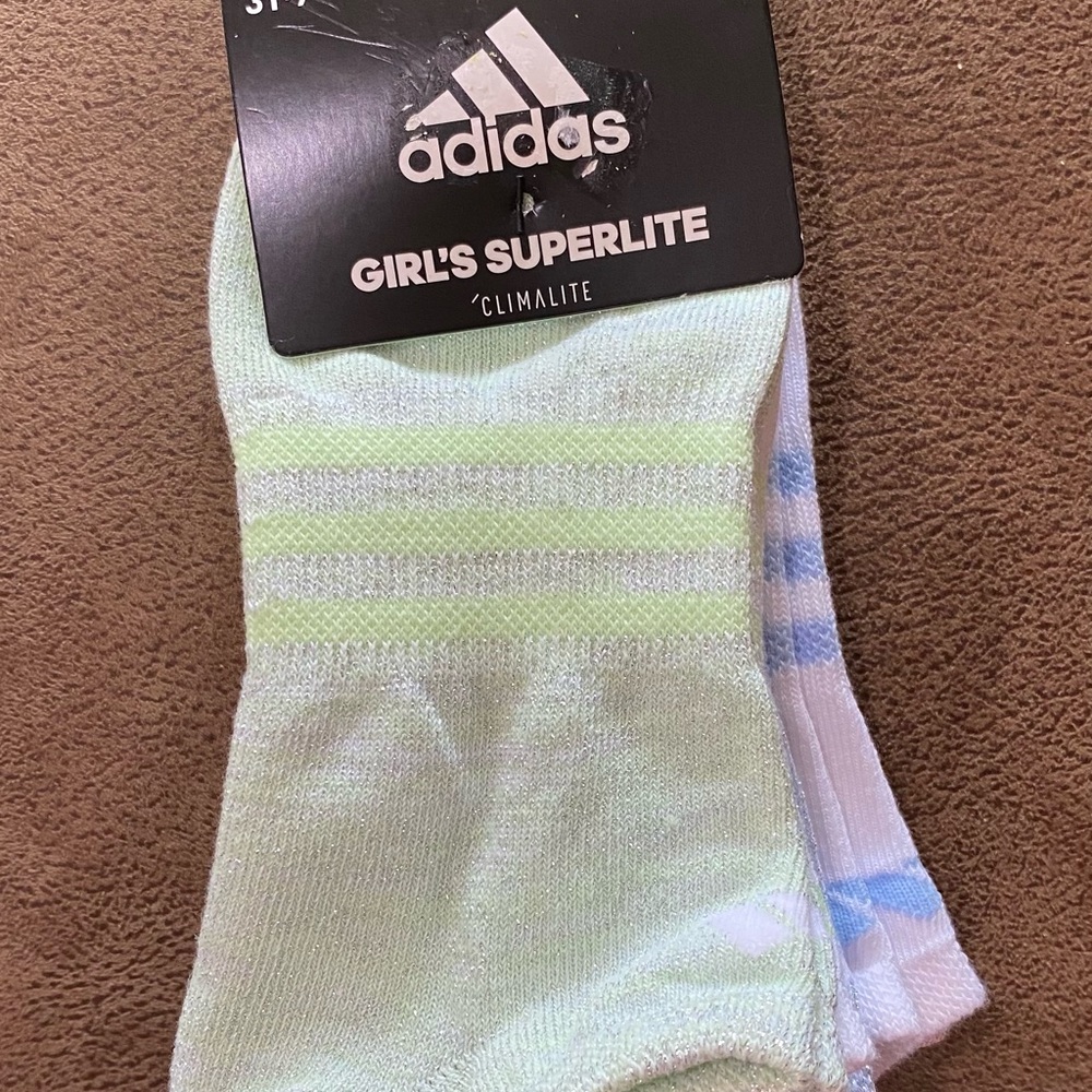 NWT Girls’ Adidas No Show Socks